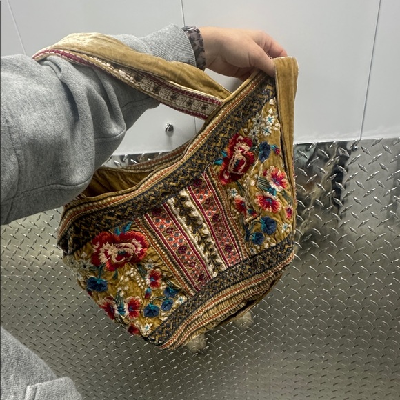 Johnny Was Velvet Multicolor Patterned Satchel RARE! - Picture 6 of 6